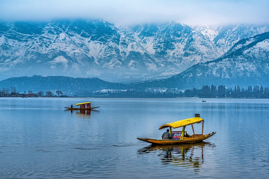 Kashmir 5 Day 4 Night Tour Package